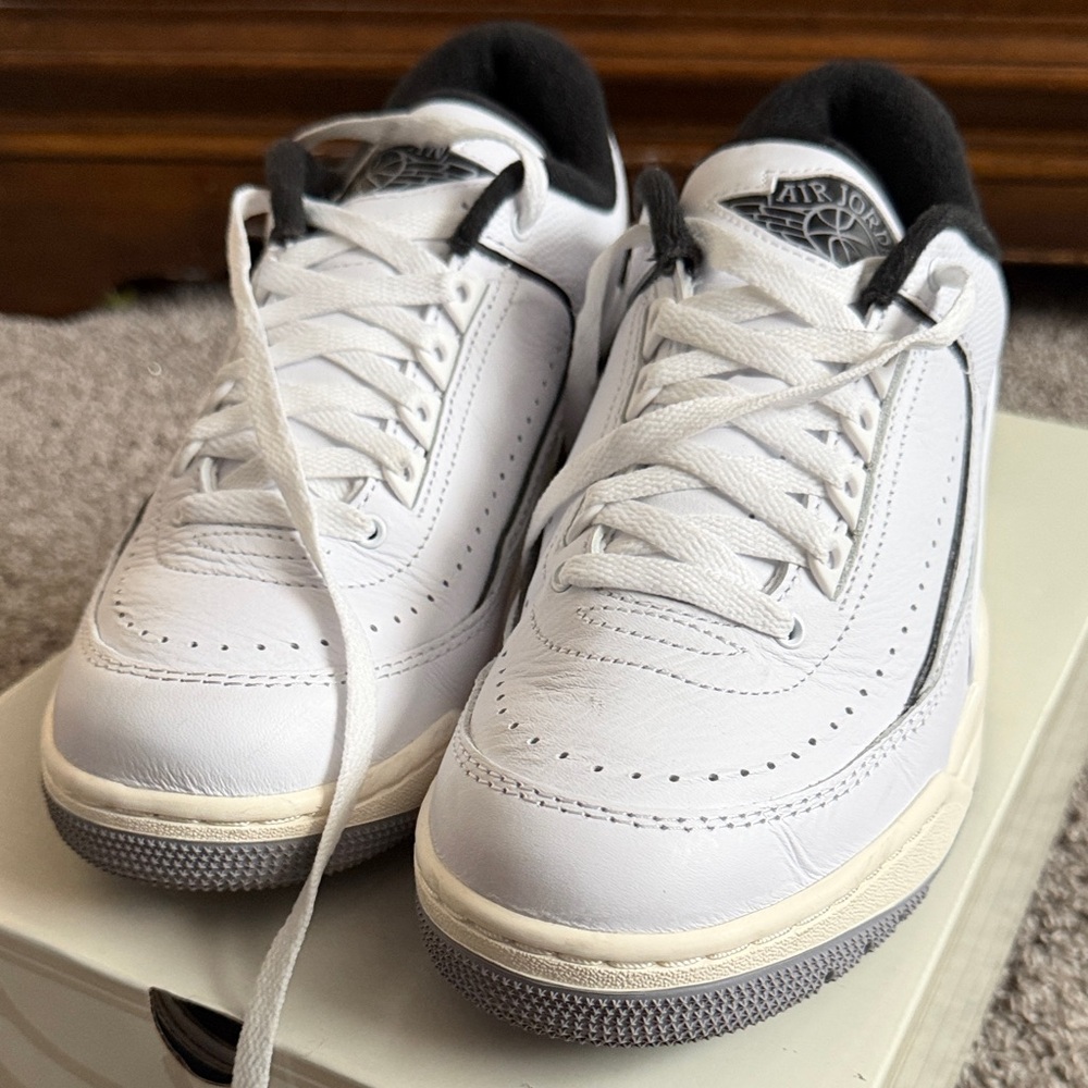 Jordan 2/3 Sneakers in Black and White